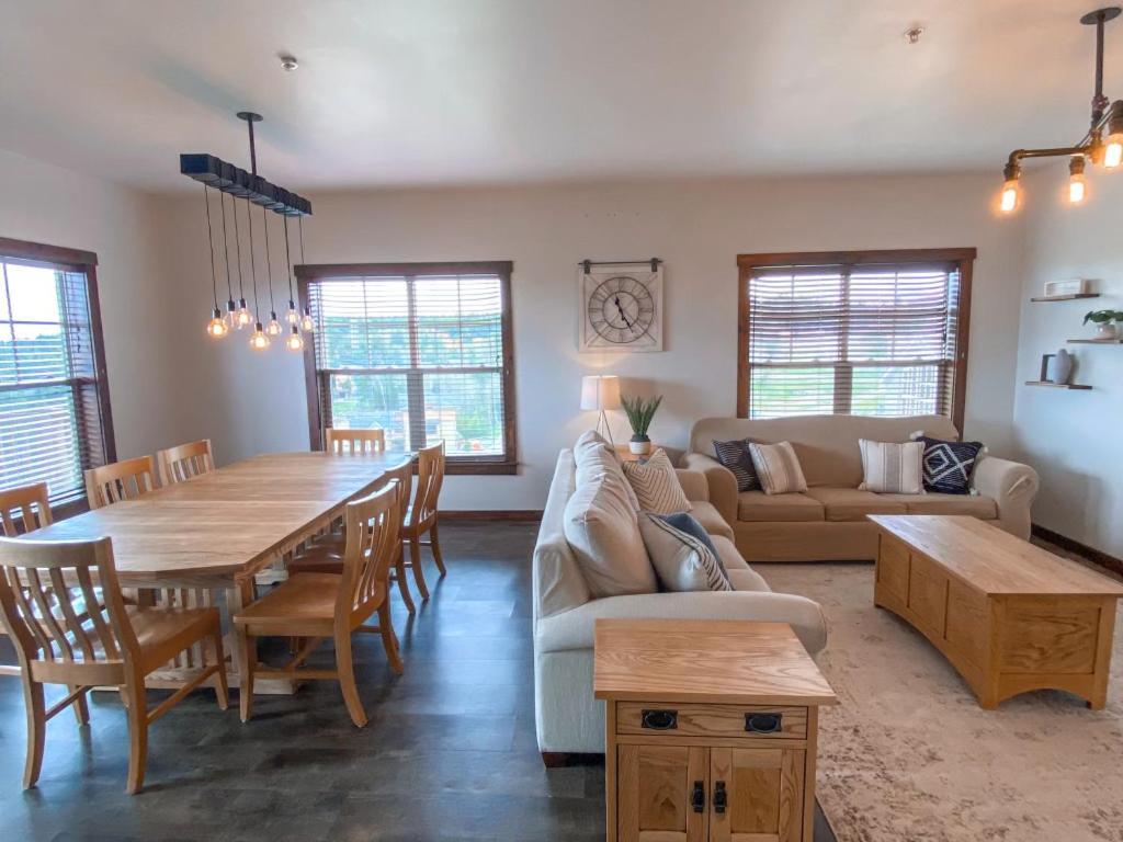 Remodeled Ski In-Out - 305 Soaring Eagle - Luxury! Dunmore ภายนอก รูปภาพ